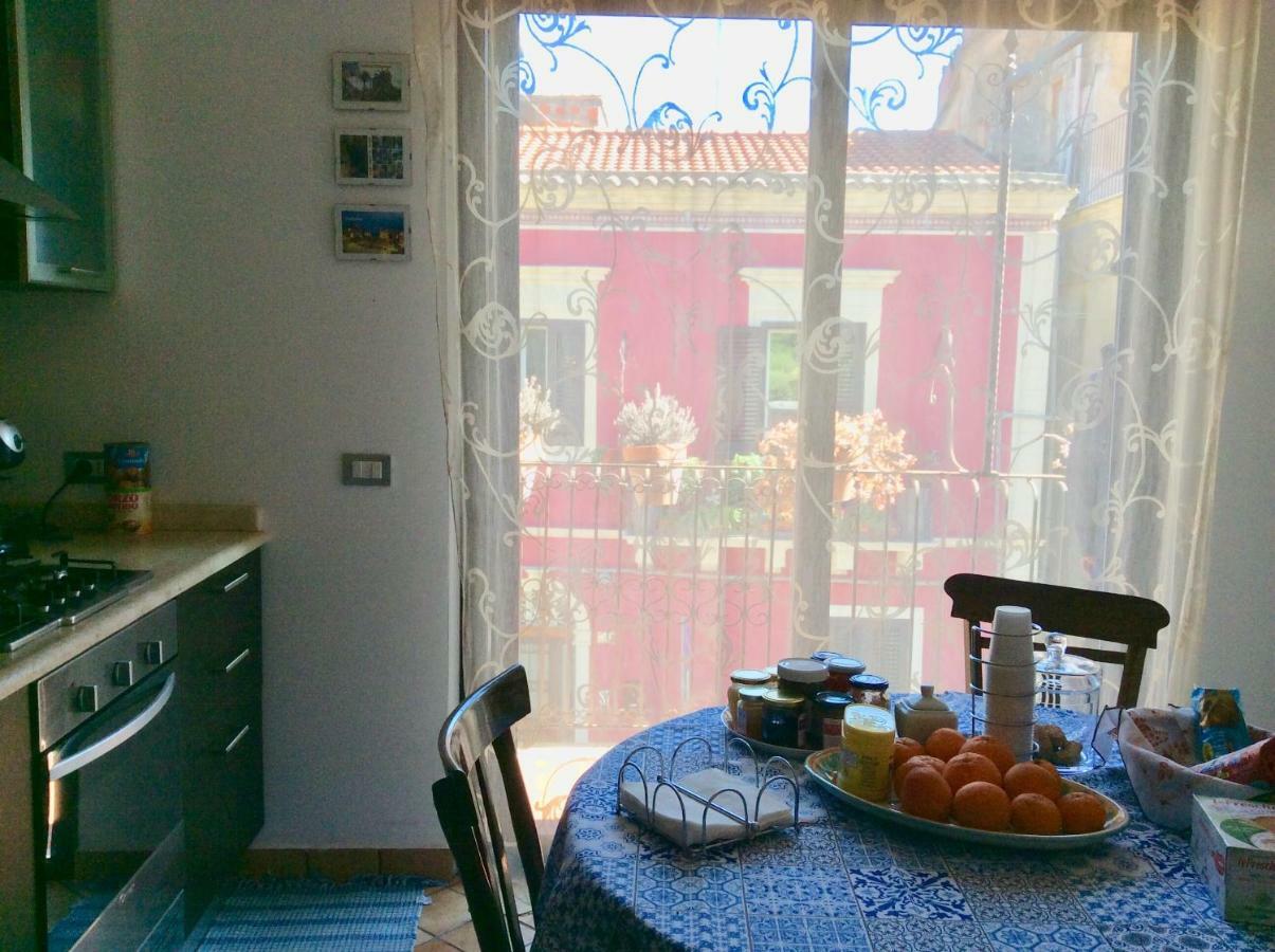 B&B Domus Candida Calatabiano Zewnętrze zdjęcie